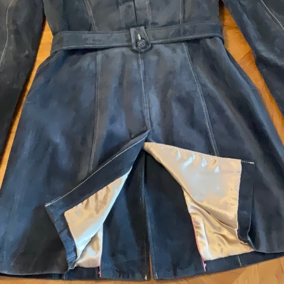 Danier navy blue suede coat - Picture 9 of 11